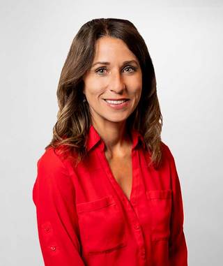 A portrait of Allison Smith